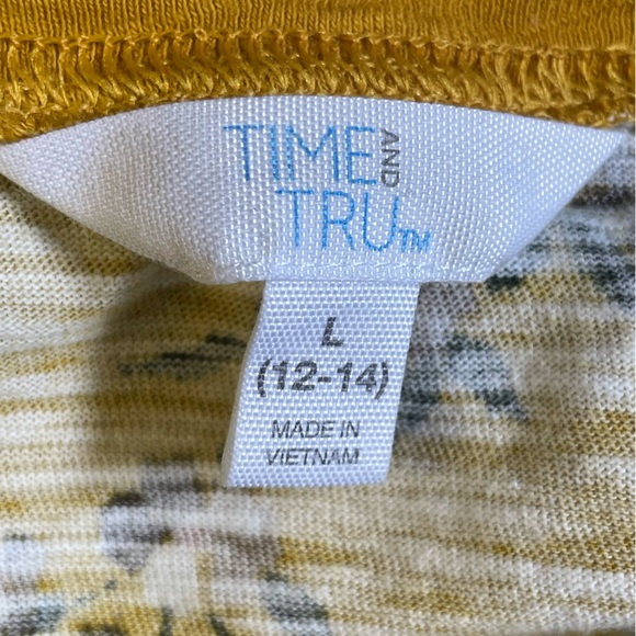 Time and True Tee Shirt SZ - L - Picture 4 of 5